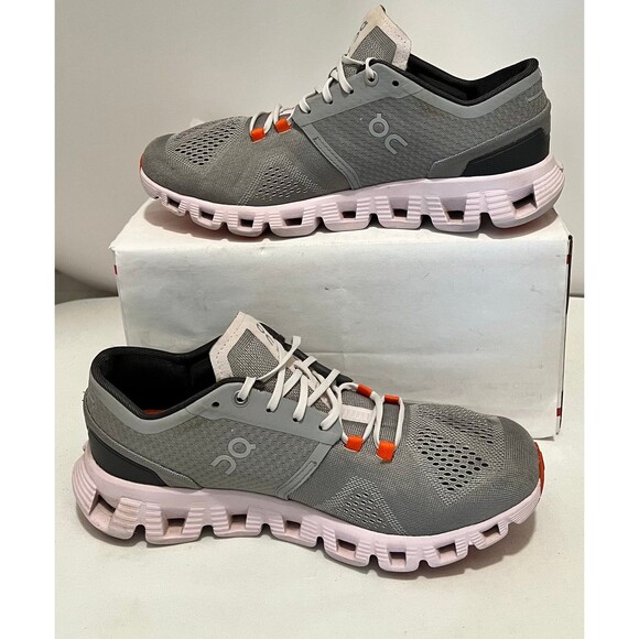 On Cloudtec Women’s Size 9 - Picture 2 of 8